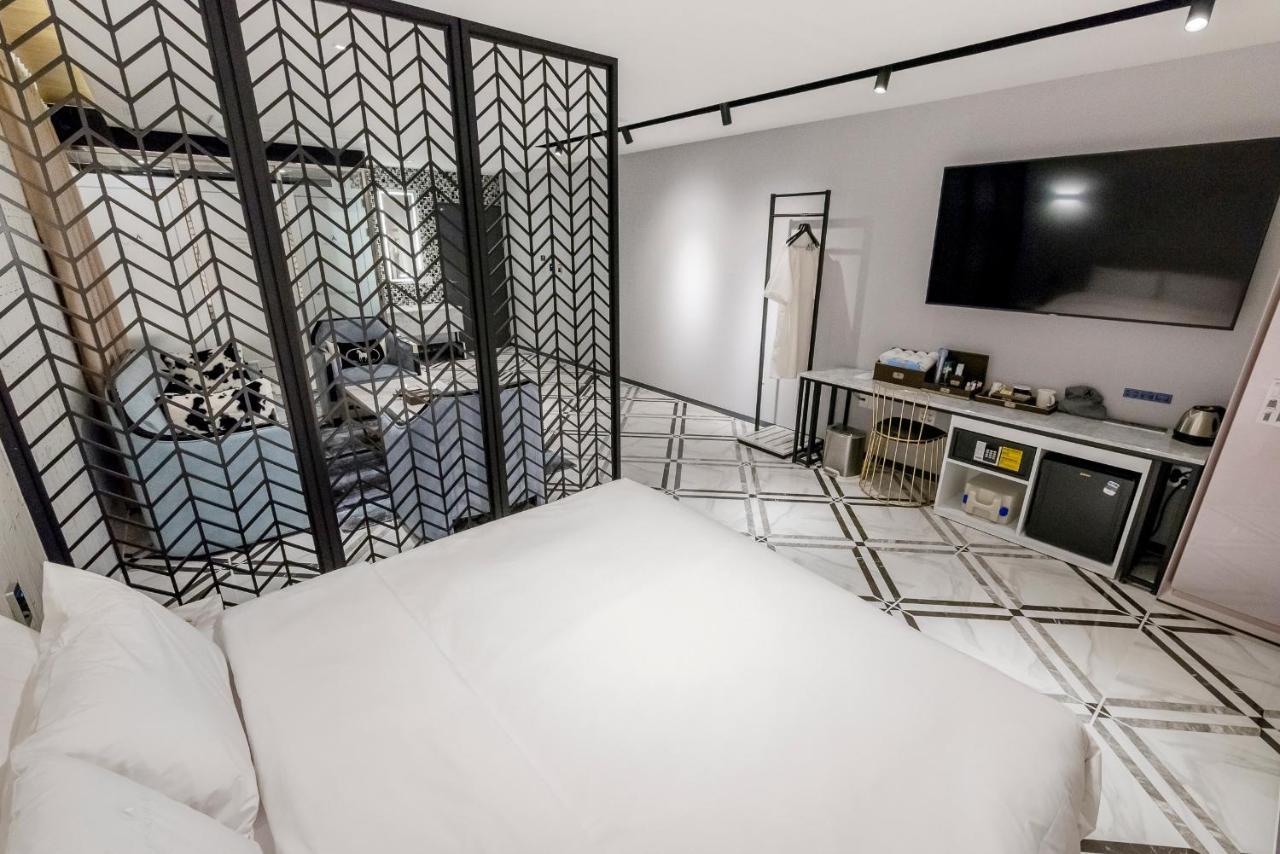 Air Sky Hotel Puszan Kültér fotó